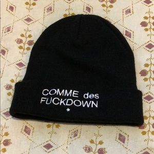 COMME des FUCKDOWN beanie